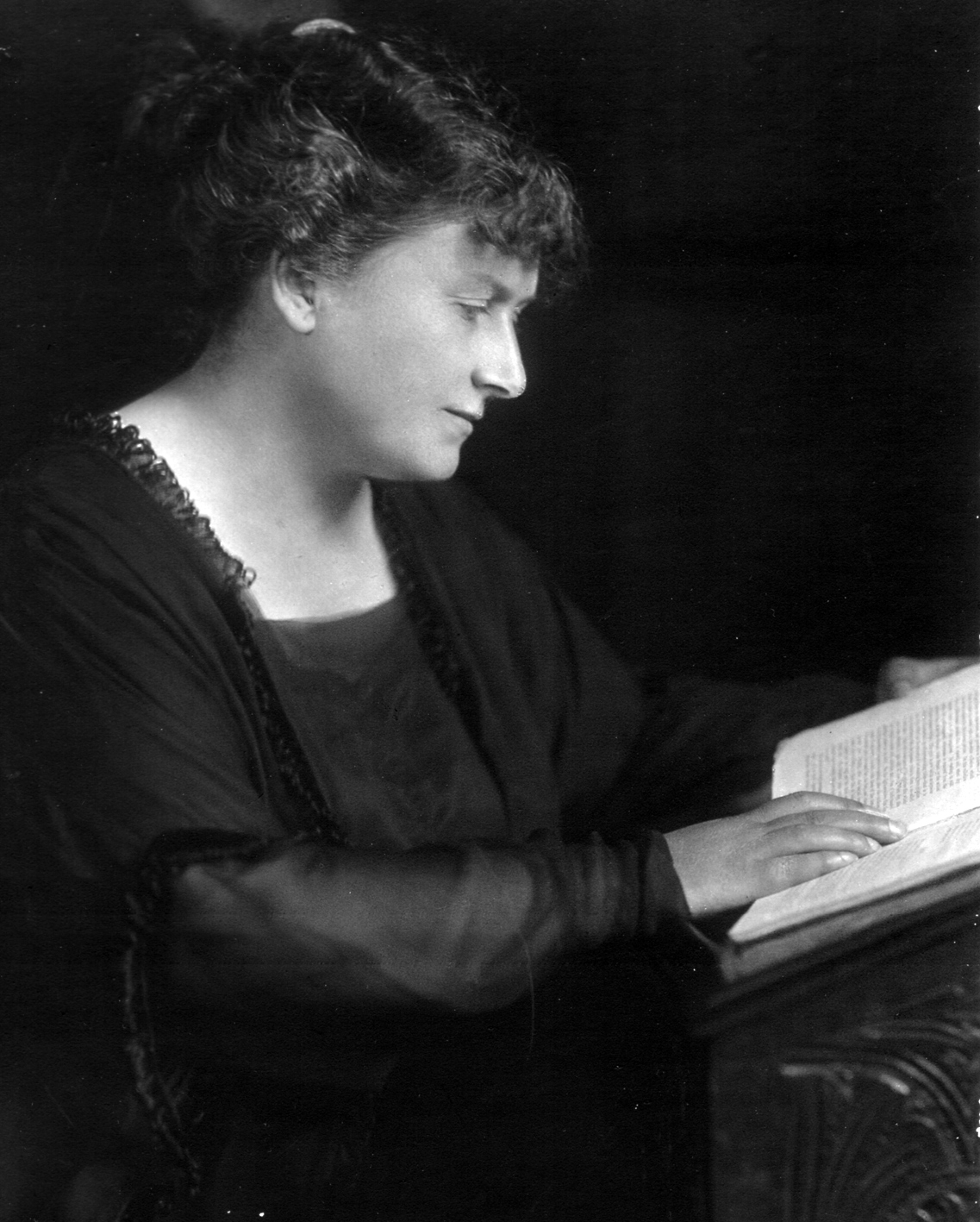 Maria Montessori Portrait 1919